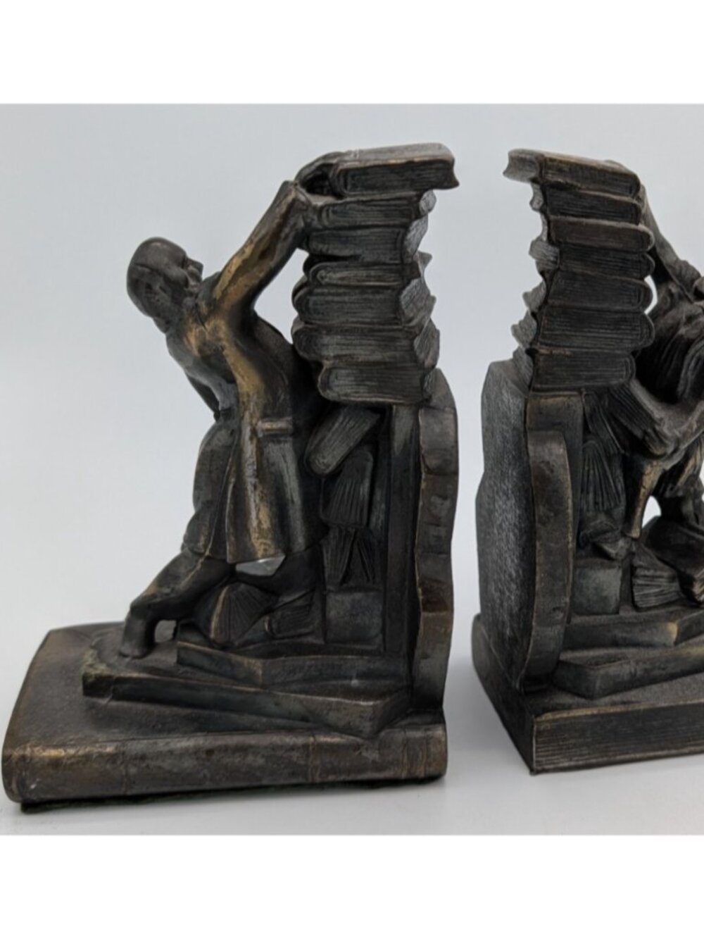 PM CRAFTSMAN Cast Metal Brass Bookends Colonial Librarian Falling Books USA